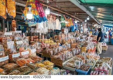 Rayong Province, Thailand - 10 Apr 2022, Environment Of Souvenir And Local Food Shop, It's Retail Ar