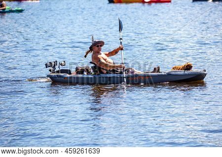 Wausau, Wisconsin, Usa, July, 30, 2022: 8th Annual Paddle Pub Crawl On Lake Wausau And The Wisconsin