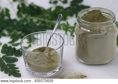 Dried Moringa Leaf Powder. Powdered Form Of Sun Dried Stemless Drumstick Leaves. Helps To Add Moring