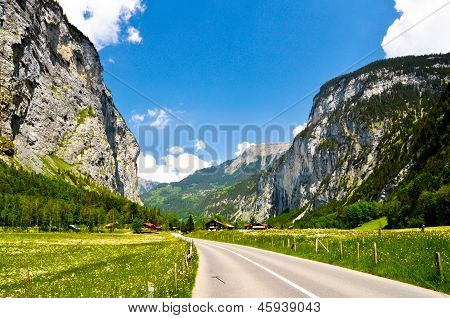 Mountain Valley Road