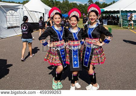 Wausau, Wisconsin, Usa, July, 30, 2022: 5th Annual Hmong Wausau Festival, Hmong Dance Competition, H