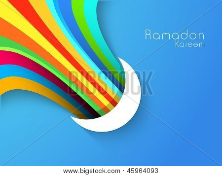 Halvmånen med farverige stråler på blå baggrund, koncept for muslimske samfund hellige måned Ramadan