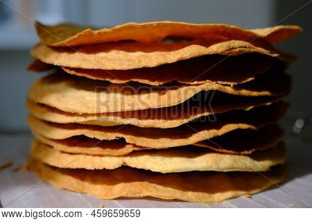 Fresh Puff Cakes For Napoleon Cake Puff Pastry For Dessert Milfey. French Pastries. Napoleon Cake La