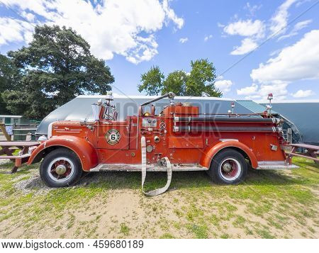 Danvers, Ma, Usa - Jul. 30, 2022: Antique Chelsea Fire Department Mark Fire Truck In Connors Farm In