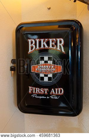 Bordeaux , Aquitaine  France - 08 08 2022 : Harley Davidson First Aid Key Box Retro Panel Servi-cars