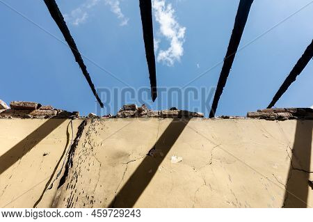 Kharkiv Reg, Ukraine - Jul. 30, 2022: Completely Destroyed Roof Of The Ukrainian Philosopher Hryhori