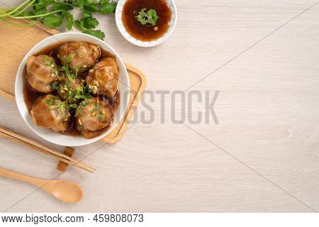 Bawan (ba Wan), Taiwanese Meatball Delicious Street Food.