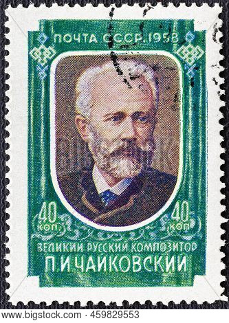 Ussr - Circa 1958: A Stamp Printed In Ussr Shows Pyotr Ilyich Tchaikovsky 1840-1893 , Pianist And Vi