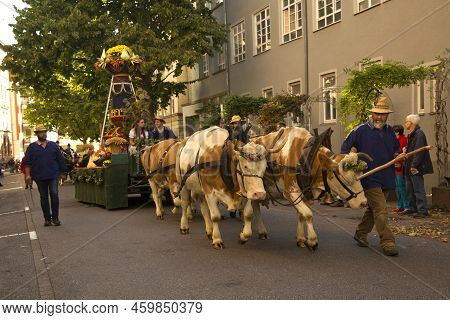 Stuttgart, Germany, 29 September 2019. Volksfest In Stuttgart. The March Through The City Center.