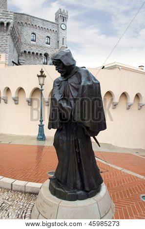 Monaco - socha Grimaldi