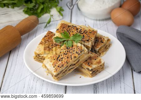 Traditional Delicious Turkish Cuisine, Turkish Food; Handmade Mince Pie, Turkish Name; Kayseri Tandi