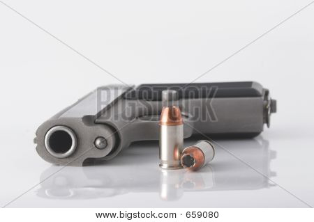 Pistola e balas