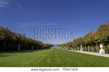 Garden Of Versailles Palace