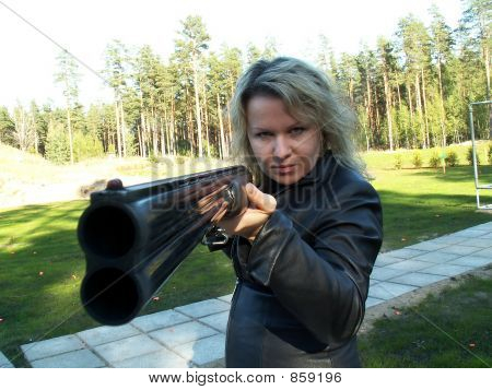Dangerious žena