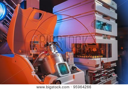 Biotechnology laboratory equipment