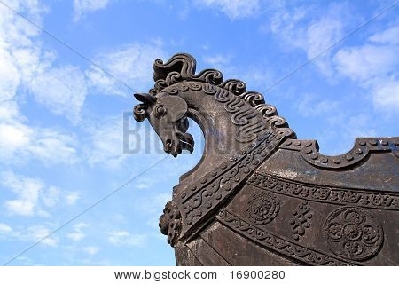 head of the horse on ship