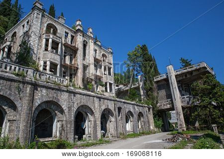 old abandoned building in the woods. high resolution