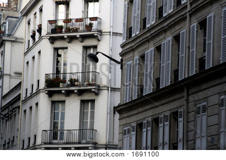 Appartamenti francesi con luce