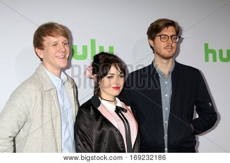 PASADENA - JAN 7:  Josh Thomas, Emily Barclay, Thomas Ward at the HULU TCA Winter 2017 Photo Call at the Langham Hotel on January 7, 2015 in Pasadena, CA