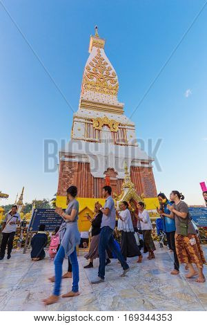People Ceremony To Worship The Beautiful At Wat Phra Thatphanom