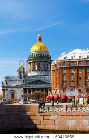 St-peterburg Russia 24 April 2011: St. Isaac's Cathedral In Sunny Day Saint-petersburg.