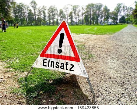 German warning sign of the Technical Aid Organization THW