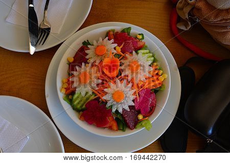twenty one Made of vegetable and salad material