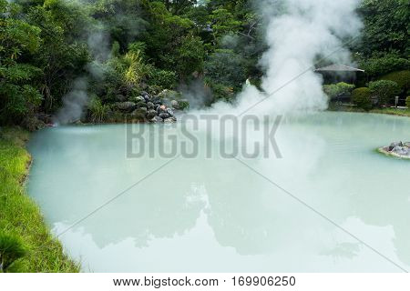 Shiraike Jigoku in Beppu