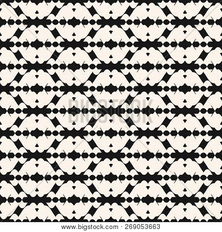 Abstract Geometric Monochrome Seamless Pattern. Elegant Black And White Texture With Curved Shapes, 