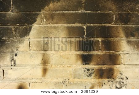 Spálené Brickwall