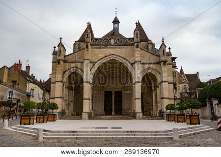 Entrance To Collegiale Notre Dame In Beaune, France