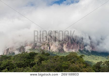 Tepui Table Mountain Auyan In National Park Canaima, Venezuela