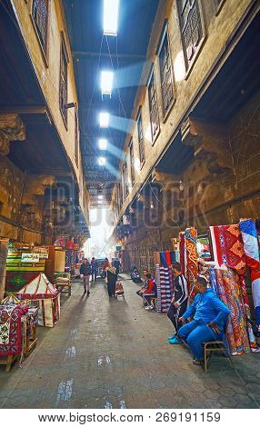 Cairo, Egypt - December 21, 2017:  Walk The Covered Alleyway Of Tentmakers Alley (sharia Khayamiya),