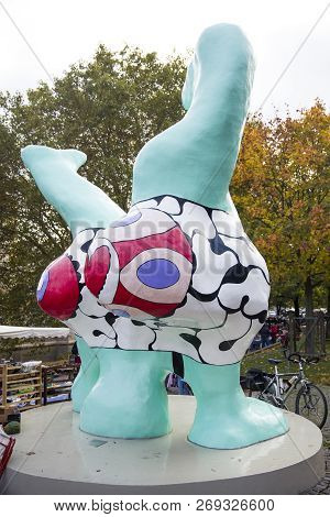 Hanover, Germany - October 27, 2018: Nanas Sculptures In Hanover Germany. Sculptures Were Made By Ni