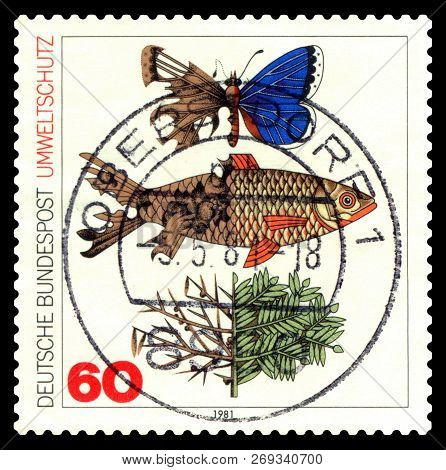 Stavropol, Russia - November 19. 2018: A Stamp Sheet Printed In Germany  Shows A Stamp Umweltschutz 