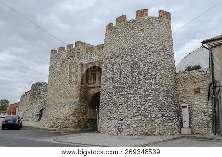 The Villa Gate In The Ancient Wall Of Olmedo In Valladolid