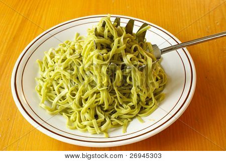Spenót tagliolini