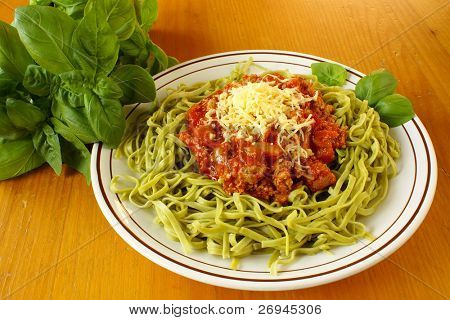 Spenót tagliolini bolognai szósz