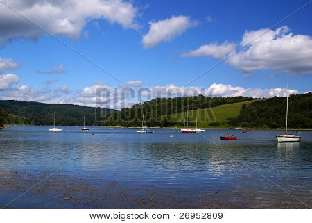 Jezero (Solina v Bieszczady, Polsko)
