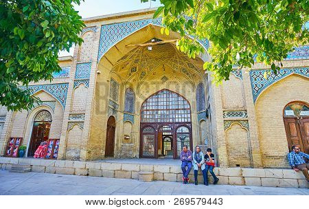 Shiraz, Iran - October 13, 2017: The Scenic Portal (iwan) Of Hafezieh Memorial Hall With Geometric T