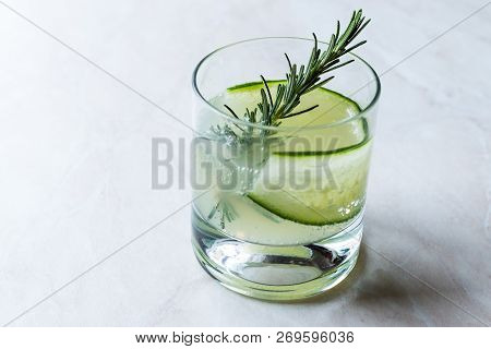 Rosemary Gin Gimlet Cocktail With Cucumber Slice.