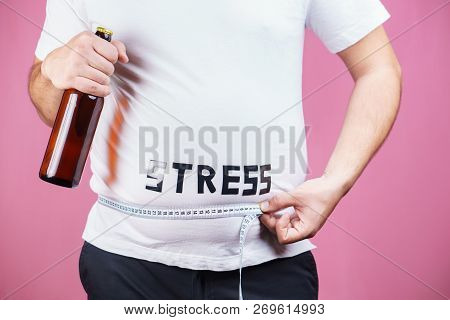 Stress, Beer Belly, Eating Problems, Compulsive Overeating, Alcohol Addiction, Party, Weight Gain. O