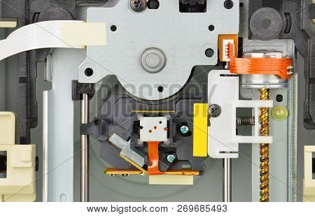 Dvd Disk Drive Mechanism