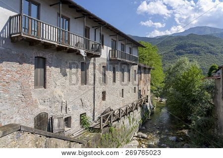 Demonte, Cuneo, Piedmont, Italy: Old Houses Along The River