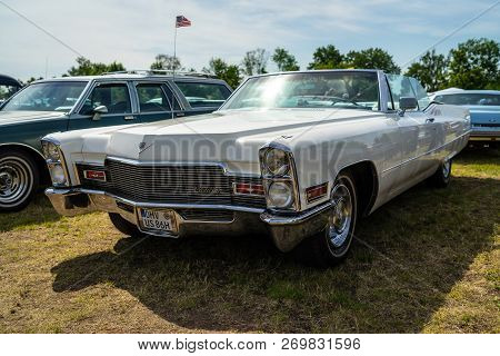 Paaren Im Glien, Germany - May 19, 2018: Full-size Luxury Car Cadillac De Ville Convertible (third G