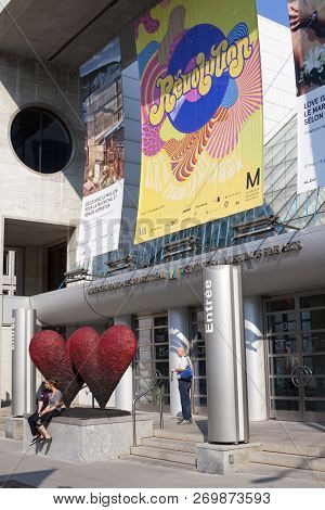 Montreal, Quebec, August 21, 2017 - Vertical Close Up Of Two Hearts Displayed In Front Of The Museum