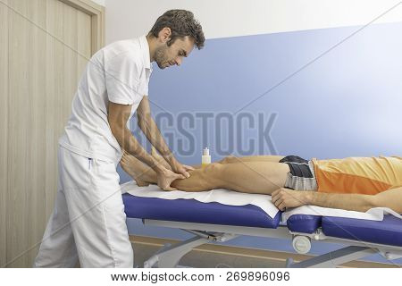 Physiotherapy Practices A Tibial Discharge An Athlete