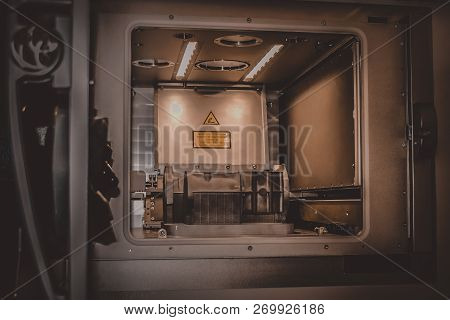 Model With Supports Created In Laser Sintering Machine Stays In