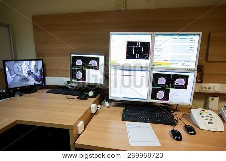 Linear Accelerator Technology Imrt, Igrt, Vmat
