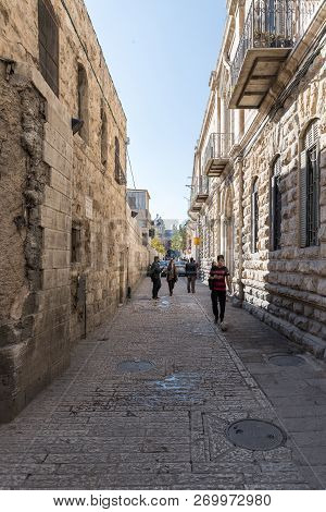 Jerusalem, Israel, November 17, 2018 : Derech Shaar Haarayot Street Inside The Old City Of Jerusalem